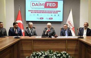 Yenişehirlioğlu: "Sırtlanların savaştığı...