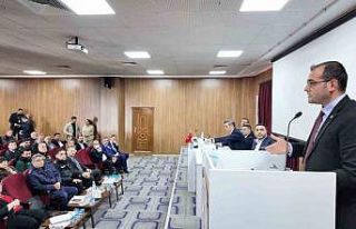 Yeşilay, Yüreğir’de muhtarlarla buluştu