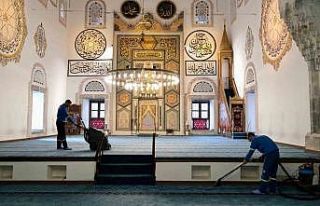 Yıldırım’da camilere bayram temizliği