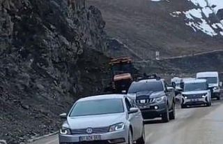 Yüksekova yolu trafiğe kapatılıyor