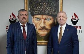 Zafer Partisi Kayseri İl Başkanı Patat istifa etti