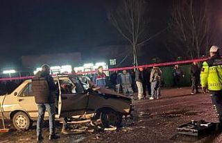 Zonguldak’ta işçi servisi otomobille çarpıştı:...