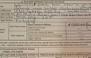 1 kilometre boyunca yola beton döken miksere 191...