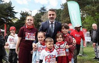 23 Nisan Bursa’da coşkuyla kutlandı