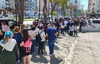 Adana’da 100 TL’lik ürün izdihamı