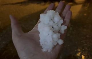 Adıyaman’a fındık büyüklüğünde dolu yağdı