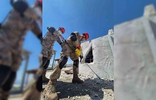 AFAD’dan jandarma komandolara arama ve kurtarma...