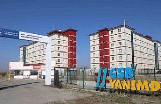 Ağrı’da yurtta tahliye edilen binadaki kokunun...