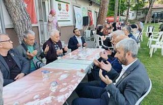 Akhisar’da şehit aileleri ve gazilerden duygu dolu...