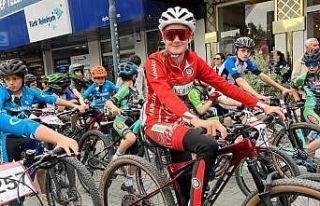 Akhisarlı sporculardan büyük başarı