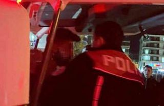 Aksaray’da "evimi bastı" kavgası polisin...