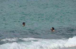 Alanya’da erken yaz görüntüleri: 21 dereceyi...