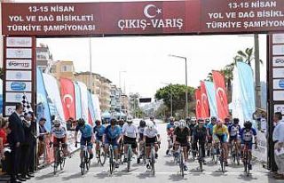 Alanya’da ÜNİLİG Yol ve Dağ Bisikleti Türkiye...