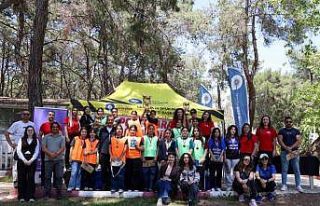 Antalya Büyükşehir Belediyesi’nden kız çocuklarına...