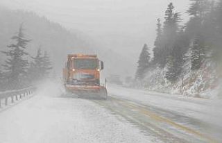 Antalya-Konya karayolunda kar yağışı başladı