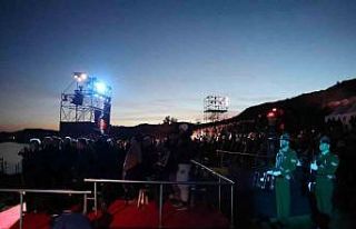 Anzaklar, ‘Şafak Ayini’ ile atalarını andı