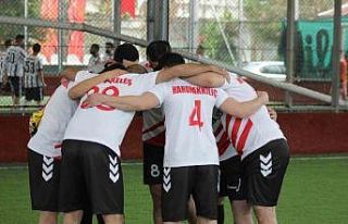 AOSB Futbol Turnuvası’nda ilk hafta tamamlandı