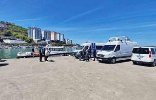 Araklı’da kayıp genç için denizde arama çalışmaları...