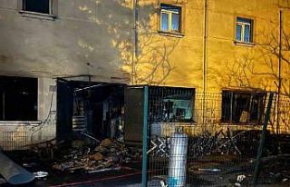 Arnavutköy’de metal fabrikasında sanayi tipi tüp...