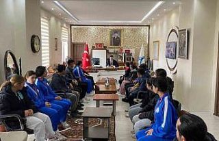 Arpaçay’da öğrencilerden gururlandıran tablo