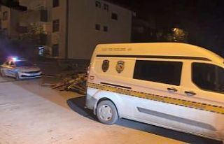 Artvin’de merdivenden düşen şahıs hayatını...