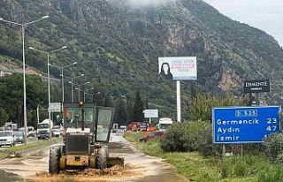 Aşırı yağışlar Söke’de hayatı olumsuz etkiliyor