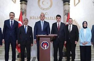 Bakan Ersoy: "Ateş çemberinin içinde Türkiye...