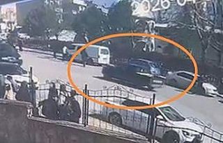 Balkondan düşen 3 yaşındaki çocuk, ağır yaralandı