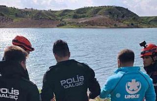 Baraja giren yaşlı adam boğuldu