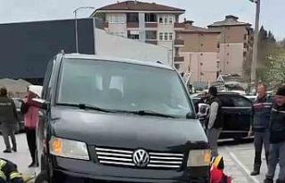 Bartın’da feci kaza: Aracın altında kalan kadını...