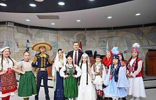 Başkan Akın, dünya çocuklarını ağırladı