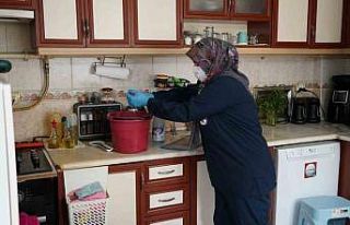 Başkan Balaban talimat verdi yaşlı kadının evi...