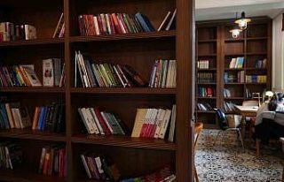 Başkan Özlü "Güçlü bir gelecek; okuyan...