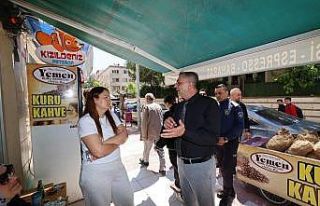 Başkan Şimşek esnafın istek ve önerilerini yerinde...