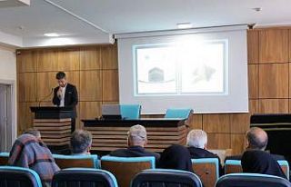 Bayburt’ta hacı adayları seminerde bilgilendirildi