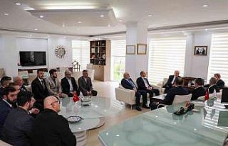 BBP Genel Başkanı Destici "Bizler aynı kilimin...