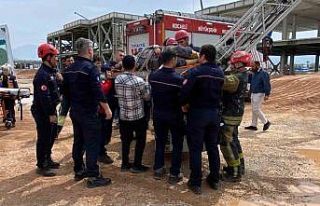 Beton perdah makinesinin çarptığı işçi ağır...