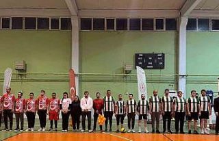 Beylikova’da voleybol turnuvası görkemli finalle...