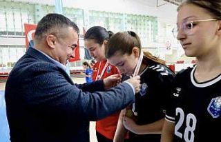 Bilecik’te Hentbol Küçükler Yarı Finali tamamlandı