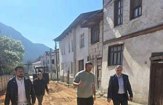 Bilecik’te kilit parke taşı döşeme çalışmaları...