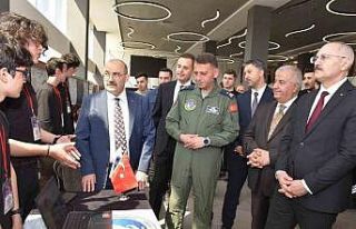 Bilimin kalbi Balıkesir’de attı: Bilim Fuarı...