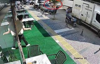 Bir anda patlayıp alev topuna dönen araçtan atlayıp...