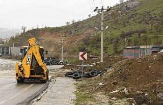 Bitlis’te yağışlardan dolayı toprak kayması...
