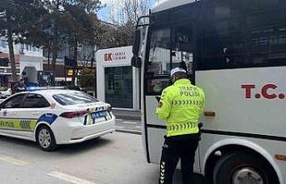 Bolu’da kural ihlali yapan bin 29 sürücüye ceza