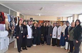 Bulanık’ta kadınların el emeği göz nuru görücüye...