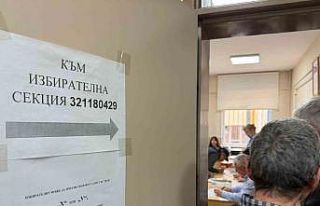 Bulgaristan seçimleri için Eskişehir’de vatandaşlar...