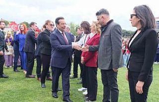 Burhaniye’de 23 Nisan coşkuyla kutlandı