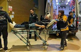 Bursa’da 3 kişi sopalarla darp edildi