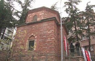 Bursa’da Abdüllatif Kudsi Türbesi yeniden ziyarete...