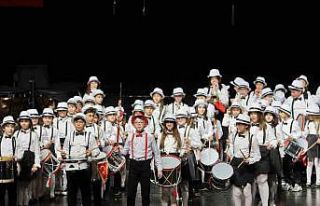 Bursa’da çocukların sesi senfoniyle yükseldi